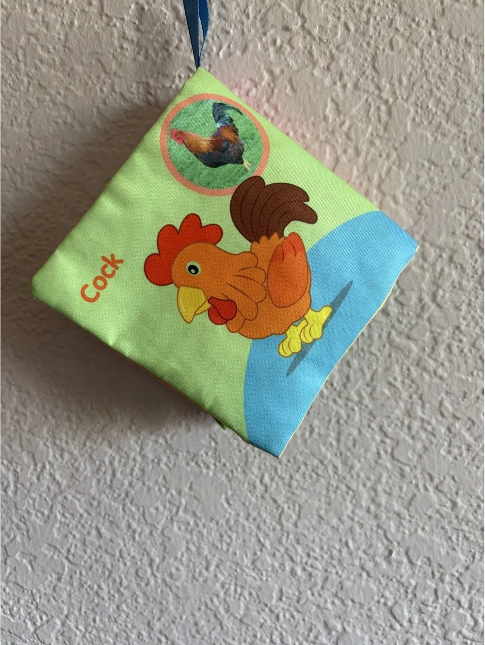 Soft Fabric Farm Animal Educational Book for Babies and‎ Toddlers